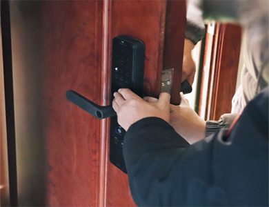 新密24小时上门开锁公司